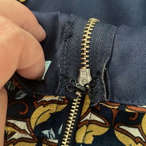 She & Sky peplum camisole size S - Picture 4 of 6